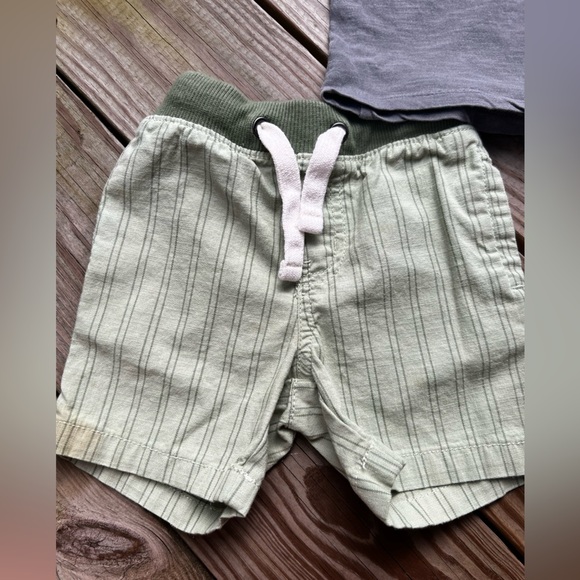 Baby toddler infant 18m Cat & Jack Gray Shirt and Striped Shorts Set - Picture 6 of 9